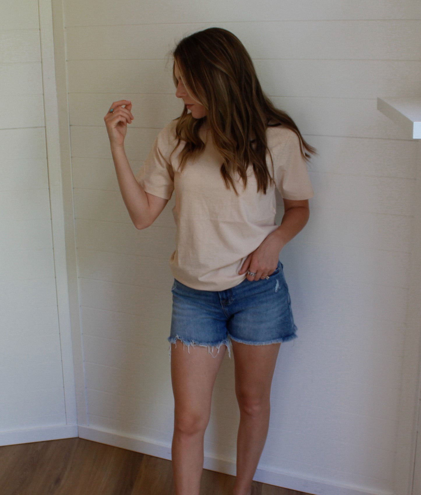 Basic Mom Tee