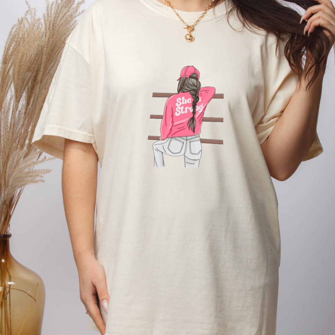 (Tshirt) She is Strong