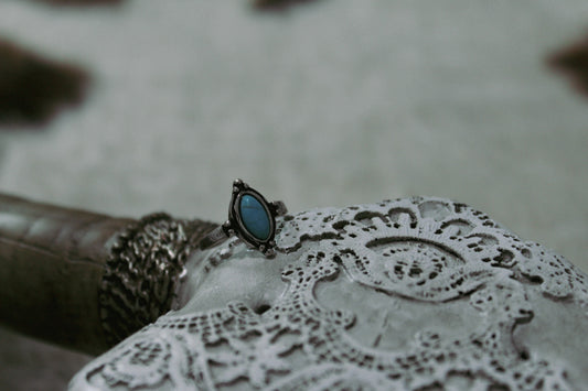 Small Oval Turquoise Ring